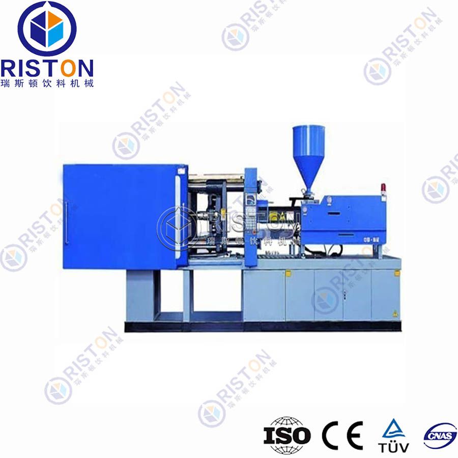 Automatic injection molding machine