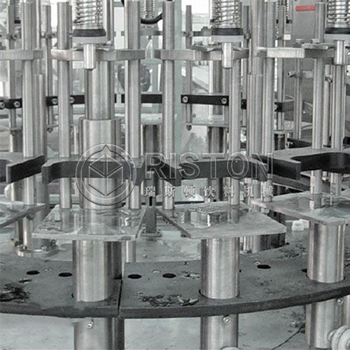 Automatic Linear Type Edible Oil Filling Machine